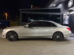 Afișează fotografia 1 — Mercedes-Benz S 550e