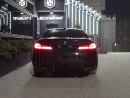Afișează fotografia 3 — BMW 530i xDrive G30
